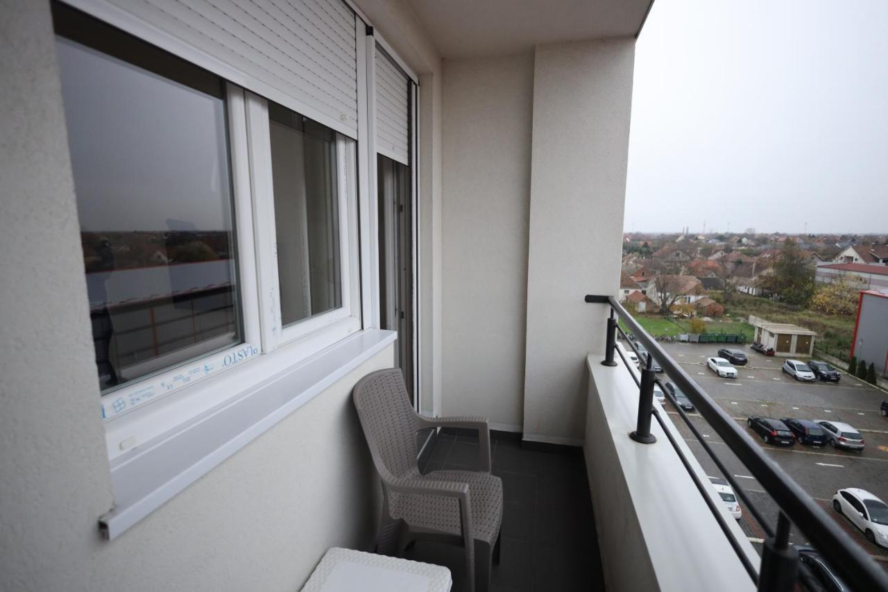 Apartman Lux Appartement Nova Pazova Buitenkant foto